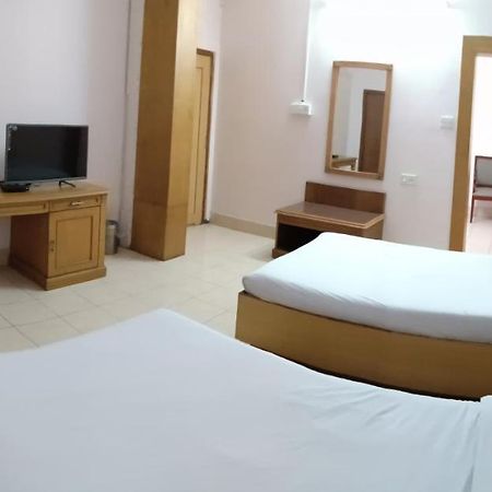 The Regency Hotel Dibrugarh Bagian luar foto