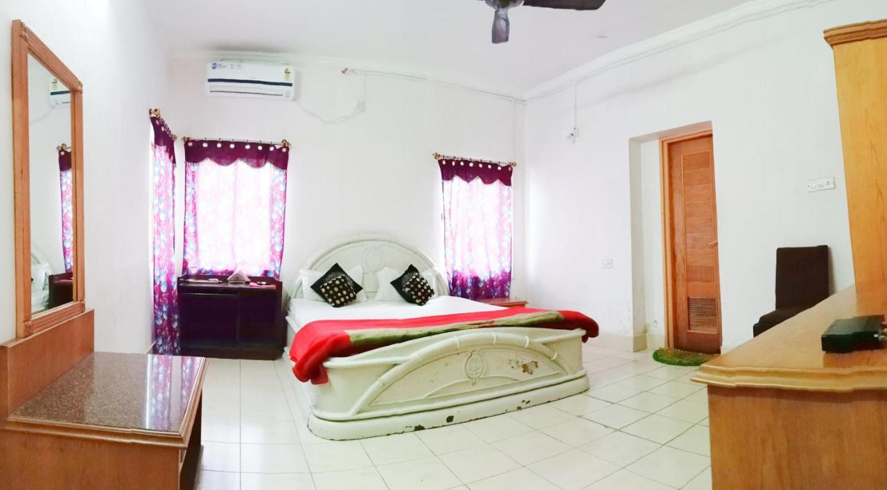 The Regency Hotel Dibrugarh Bagian luar foto